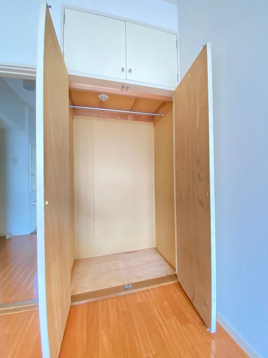 物件内観写真13　(収納)