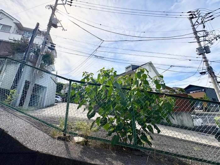 物件内観写真15　(室内からの展望)