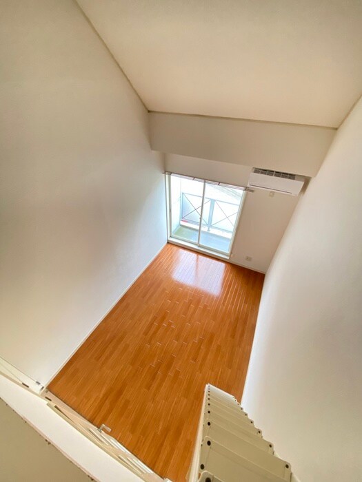 物件内観写真19　(居室)