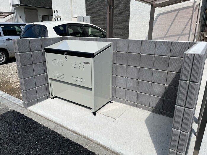 物件外観写真4　(建物設備)