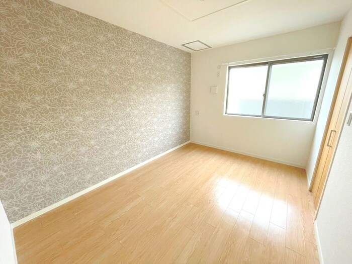 物件内観写真11　(居室)