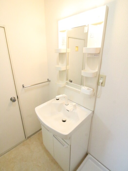 物件内観写真12　(洗面)