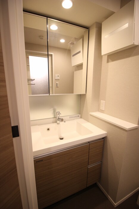 物件内観写真13　(洗面)