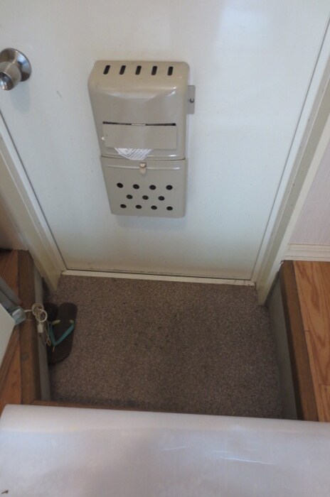 物件内観写真10　(玄関)