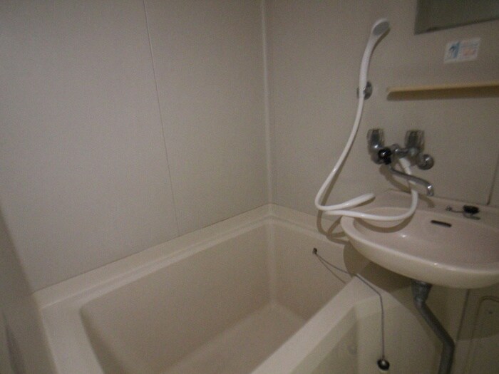 物件内観写真13　(バス／シャワールーム等)