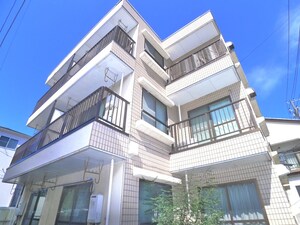 センターコート外観写真