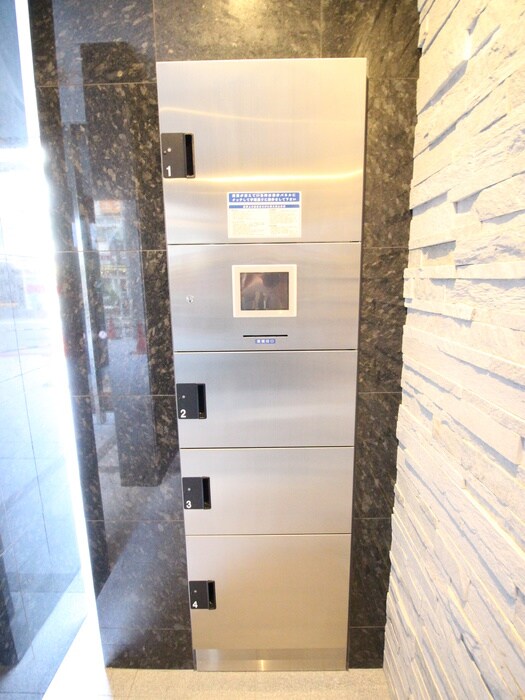 物件外観写真6　(建物設備)