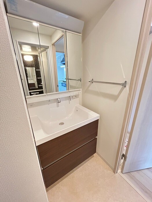 物件内観写真13　(洗面)