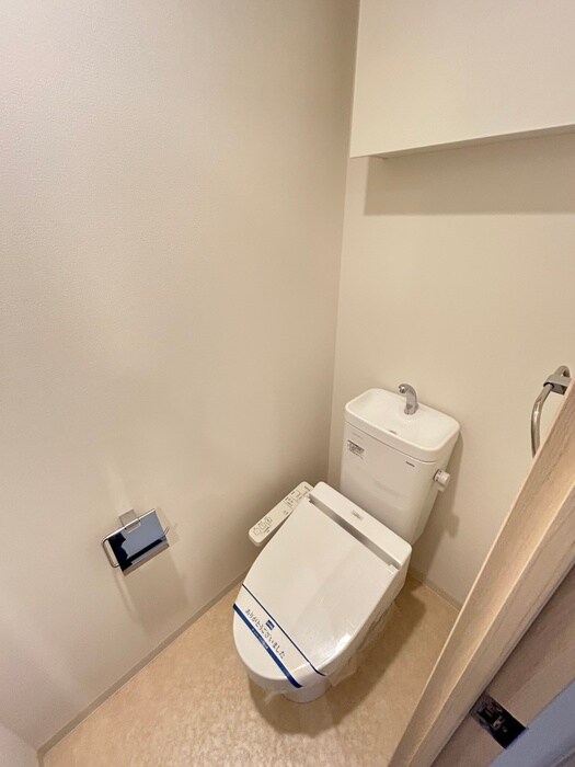 物件内観写真14　(トイレ)