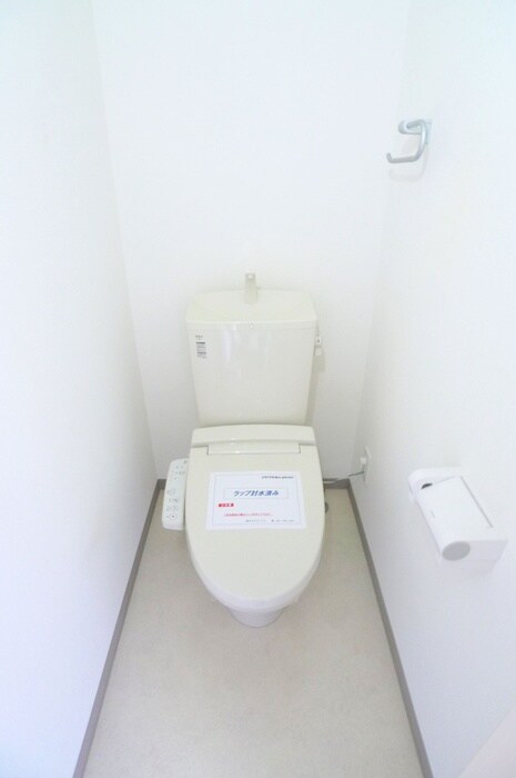 物件内観写真12　(トイレ)