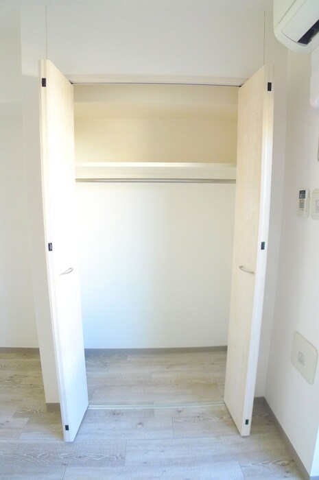 物件内観写真13　(収納)