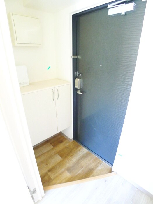 物件内観写真21　(玄関)