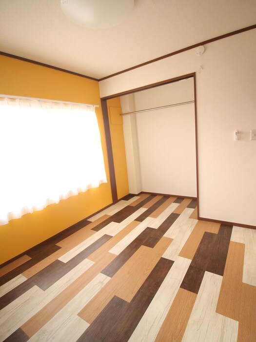 物件内観写真16　(居室)