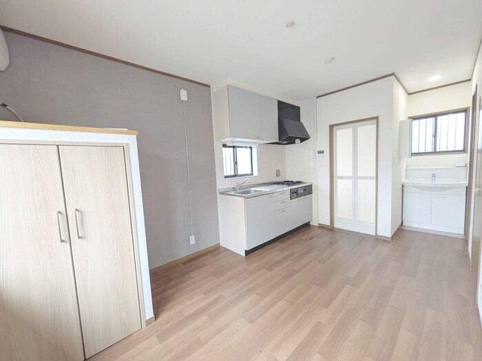 物件内観写真7　(居室)