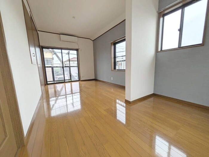 物件内観写真10　(居室)