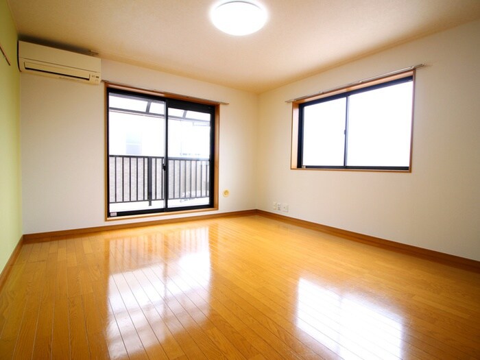 物件内観写真5　(居室)