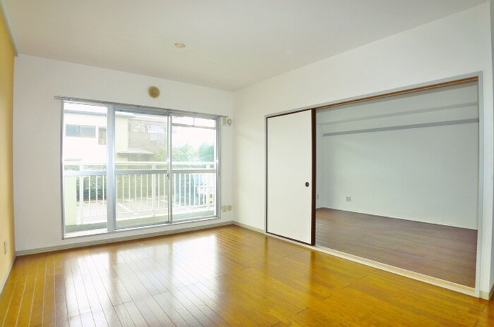 物件内観写真21　(居室)