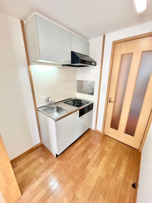 物件内観写真16　(廊下)