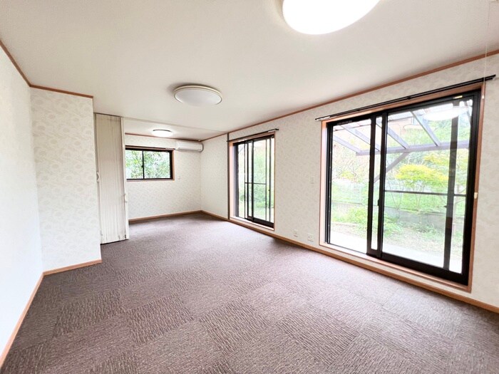 物件内観写真6　(居室)