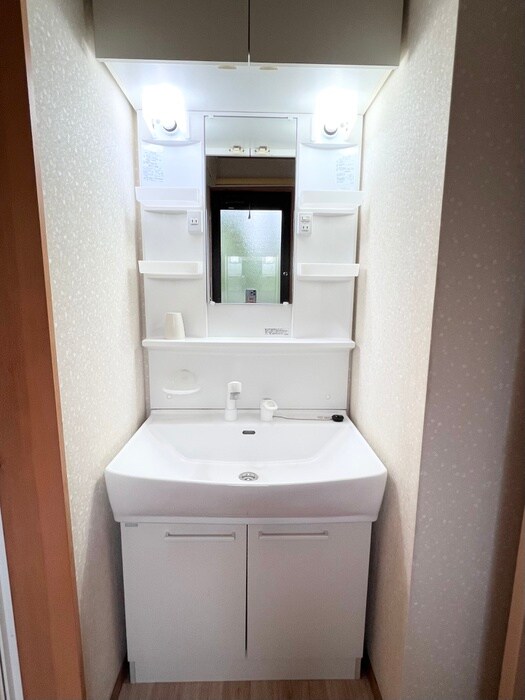 物件内観写真11　(洗面)