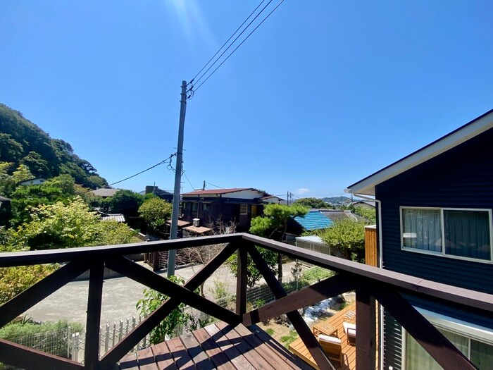 物件内観写真13　(室内からの展望)