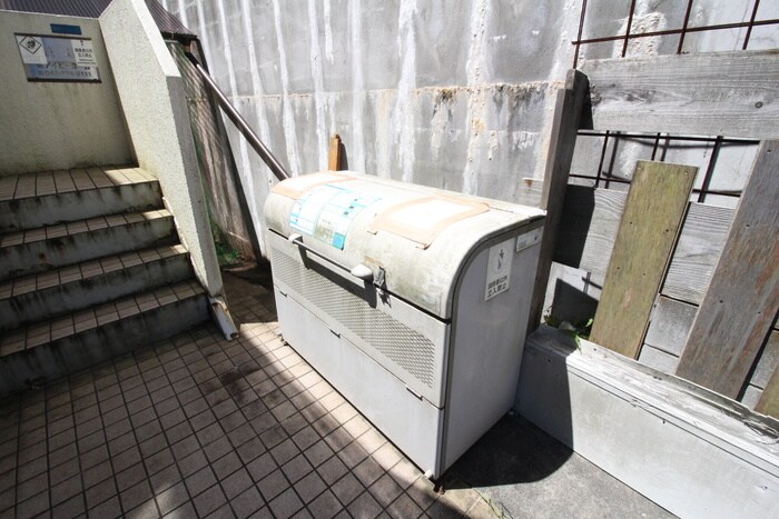 物件外観写真3　(建物設備)