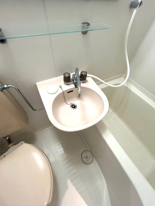 物件内観写真13　(洗面)