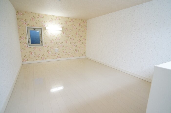 物件内観写真9　(ロフト)