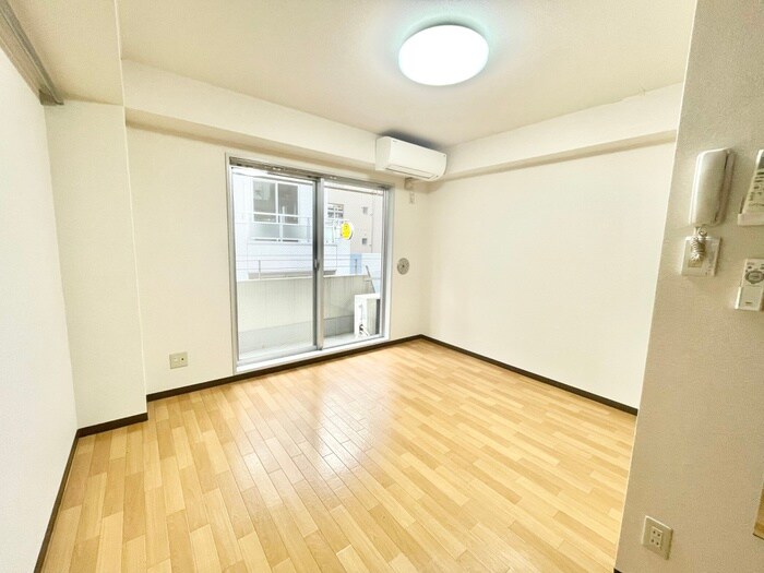 物件内観写真10　(居室)