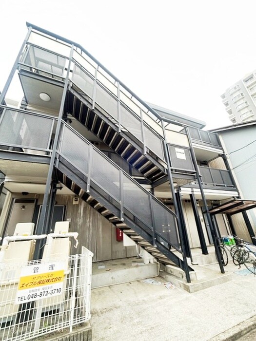 物件外観写真5　(外観写真)