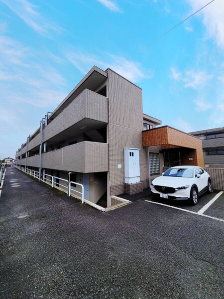 エステ－ト泉外観写真