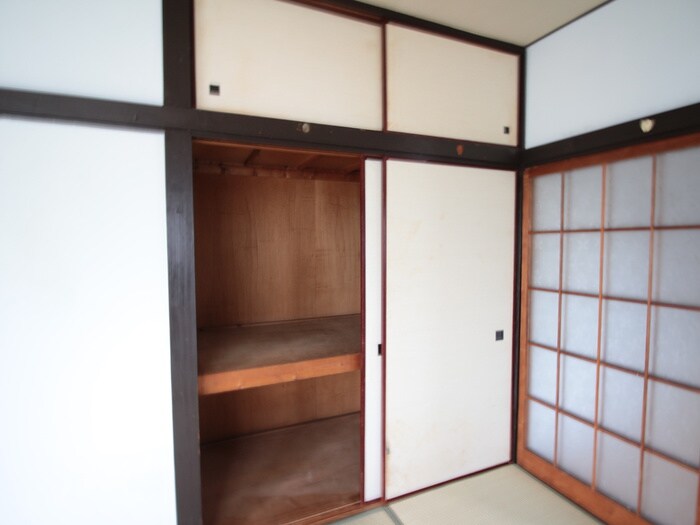物件内観写真11　(収納)