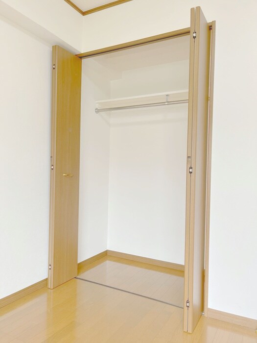 物件内観写真11　(収納)