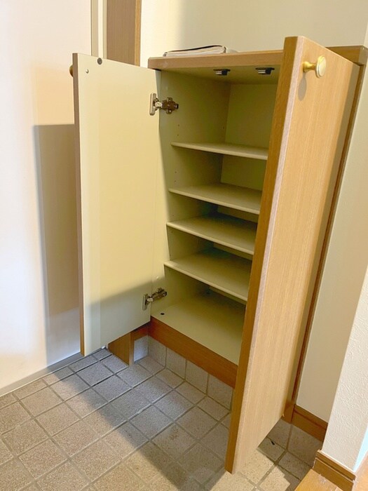 物件内観写真17　(靴箱)