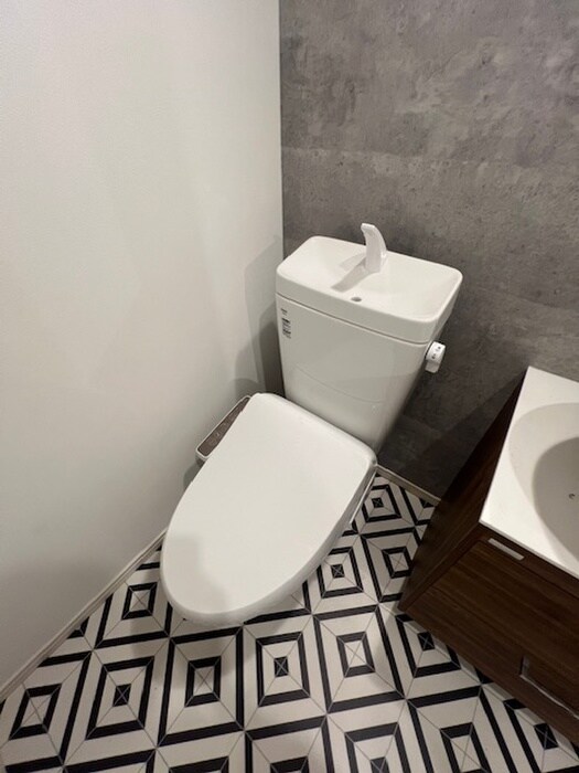 物件内観写真11　(トイレ)