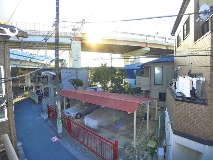 物件内観写真22　(室内からの展望)