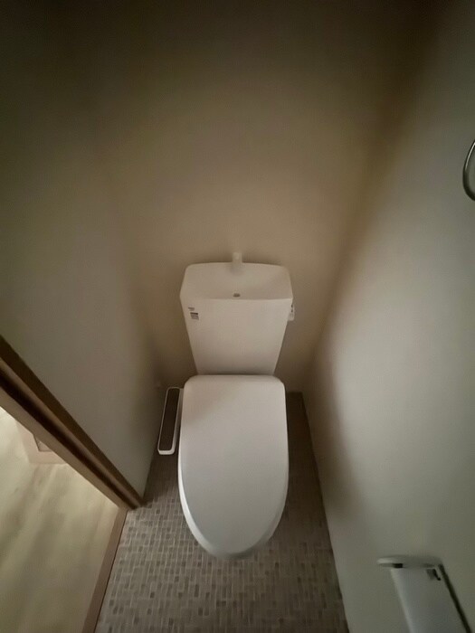 物件内観写真11　(トイレ)