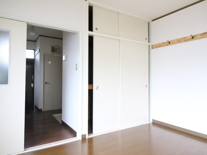 物件内観写真6　(居室)