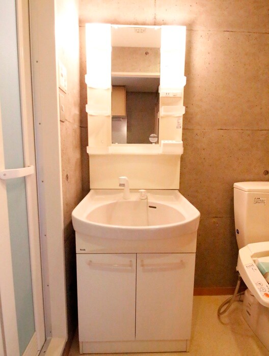 物件内観写真11　(洗面)