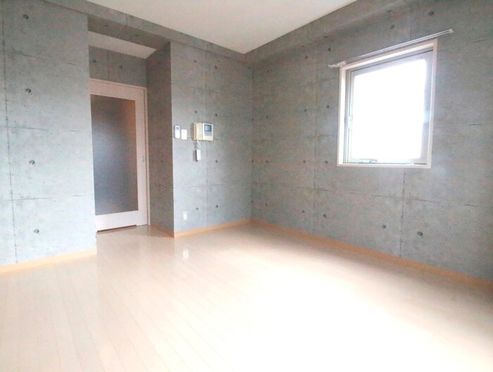 物件内観写真17　(居室)