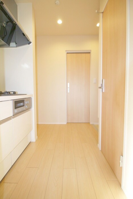 物件内観写真13　(廊下)