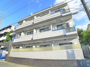 ロ－ズガ－デンＡ４７番館外観写真