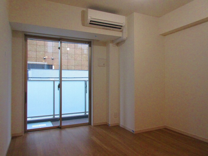 物件内観写真11　(居室)