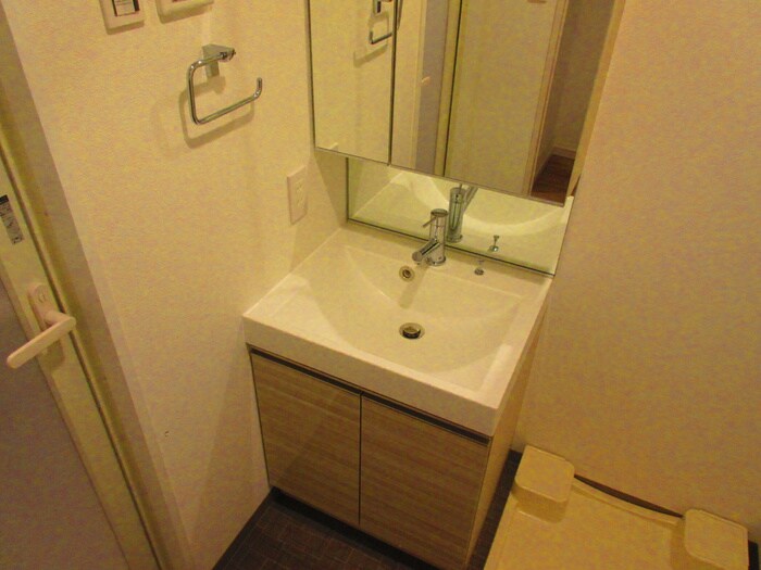 物件内観写真15　(洗面)