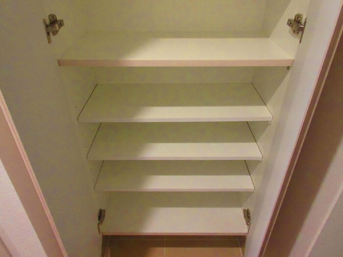 物件内観写真20　(靴箱)