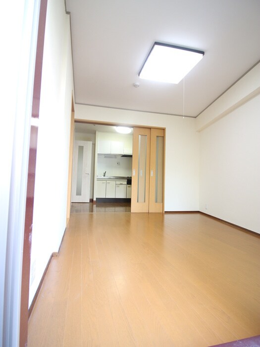 物件内観写真13　(居室)