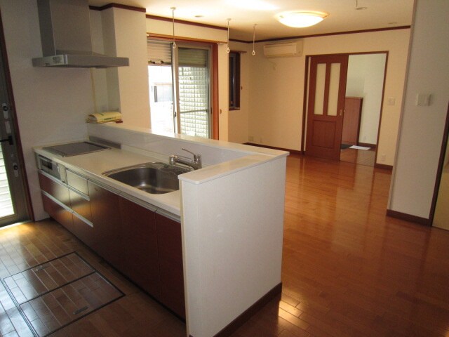 物件内観写真7　(内観写真)