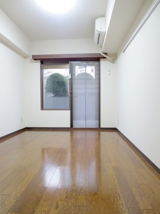 物件内観写真12　(居室)