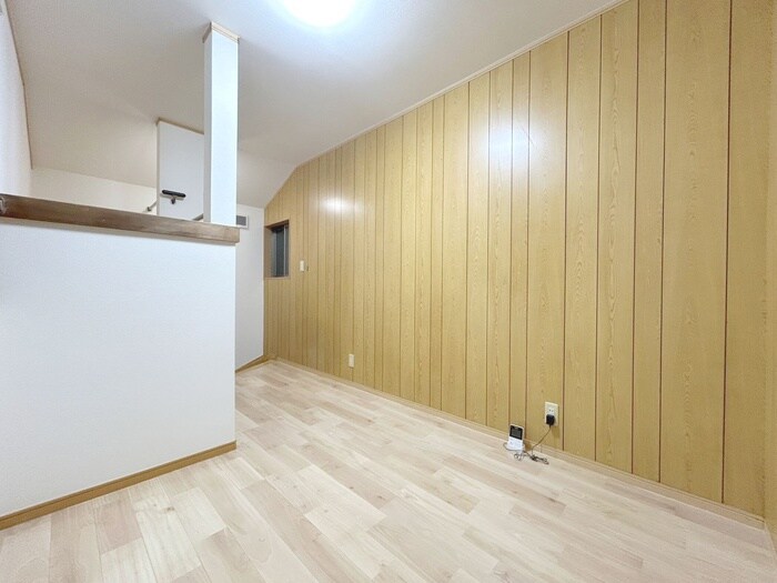 物件内観写真7　(居室)