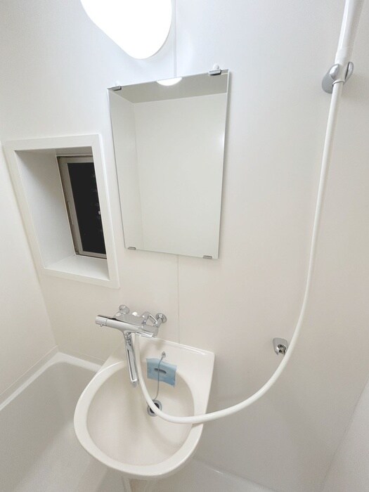 物件内観写真16　(洗面)